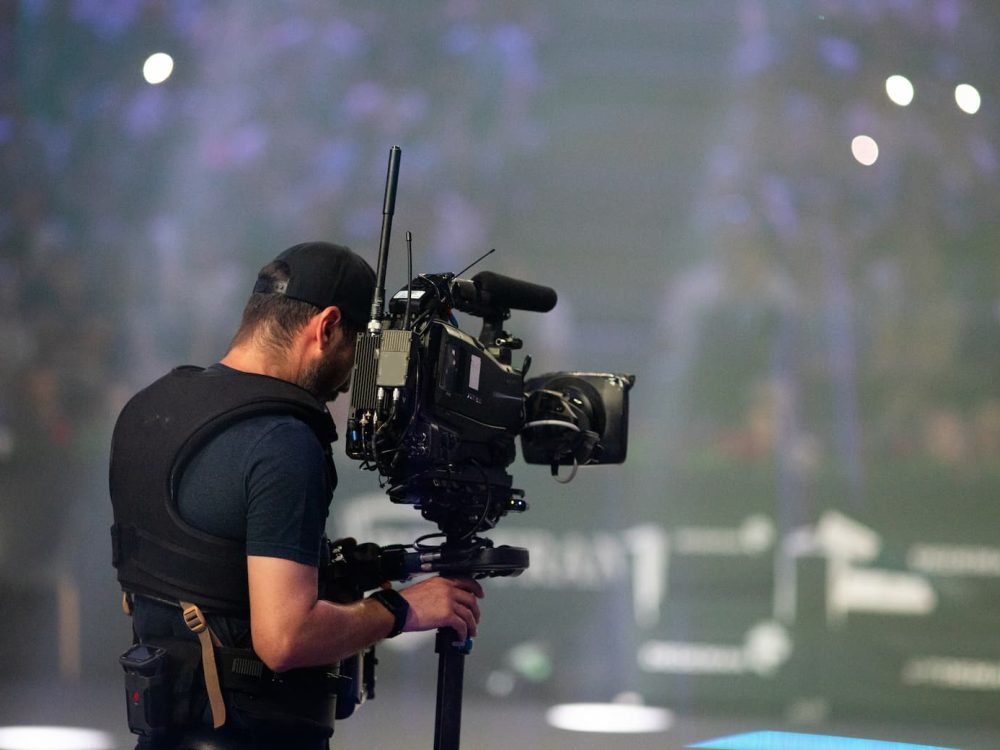 Media & Entertainment (2)